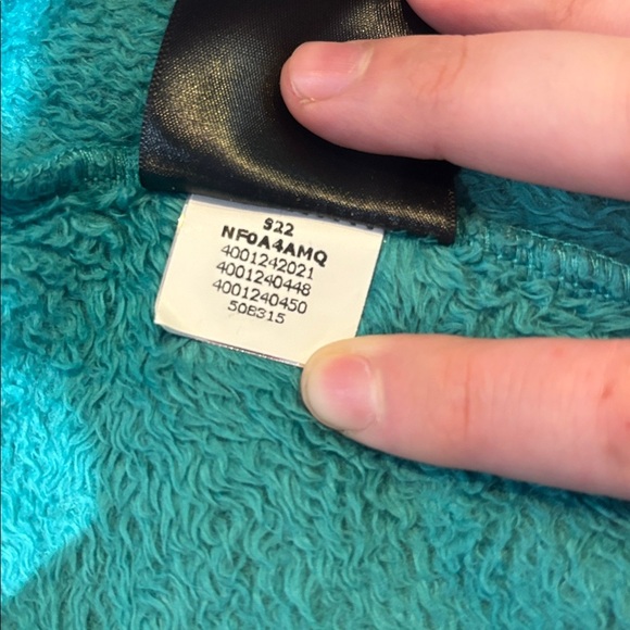 The North Face Turquoise Fleece Jacket - Picture 5 of 7